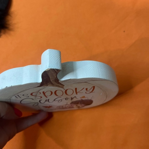 Festive Pumpkin Wall Art for Halloween - Picture 5 of 10